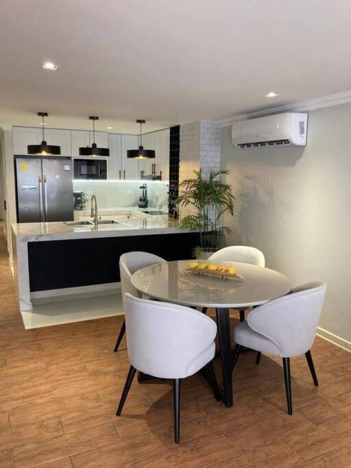 Hermoso Departamento En El Centro De Milagro Екстериор снимка